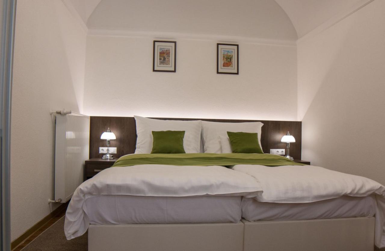 אגר Mecset Apartman מראה חיצוני תמונה