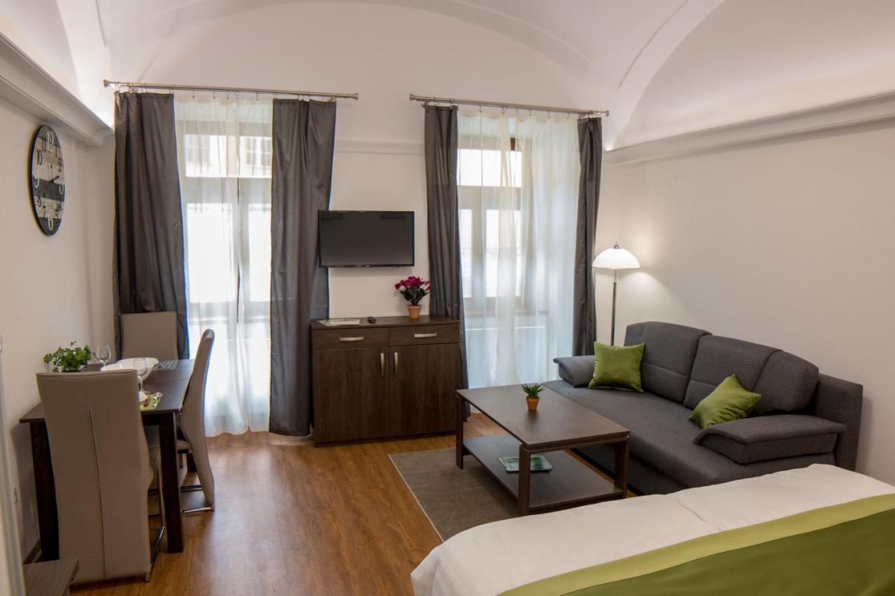 אגר Mecset Apartman מראה חיצוני תמונה