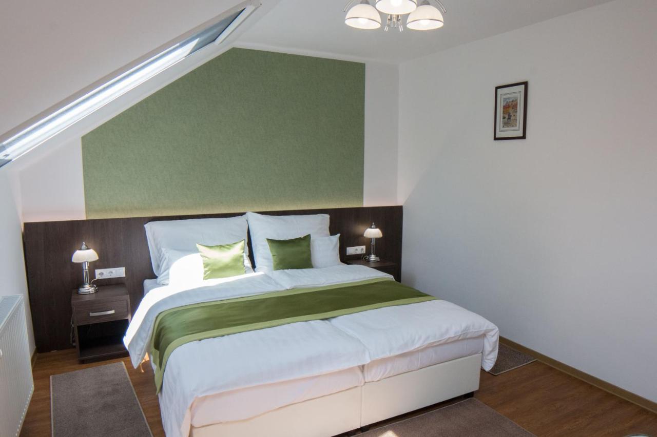 אגר Mecset Apartman מראה חיצוני תמונה